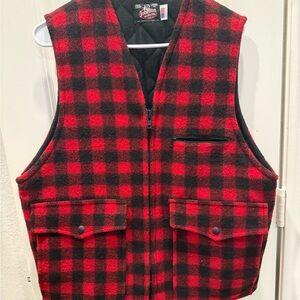 Johnson Woolen Mills Red Black Plaid Vest